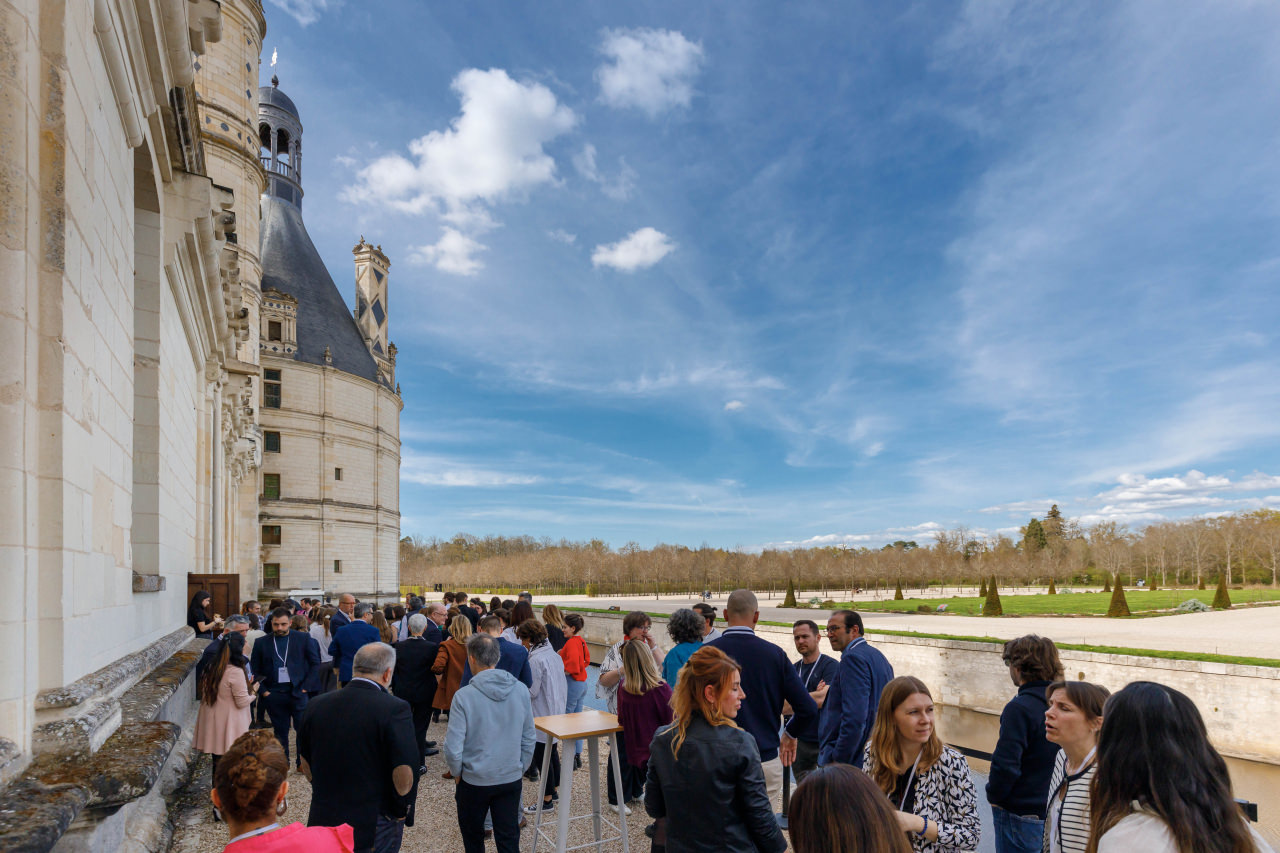 Moment convivial entre les partenaires d'Orléans Convention